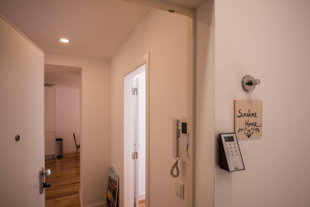 Sunshine House - Exclusive Apartment - Home By The Castle Lisbon Luaran gambar